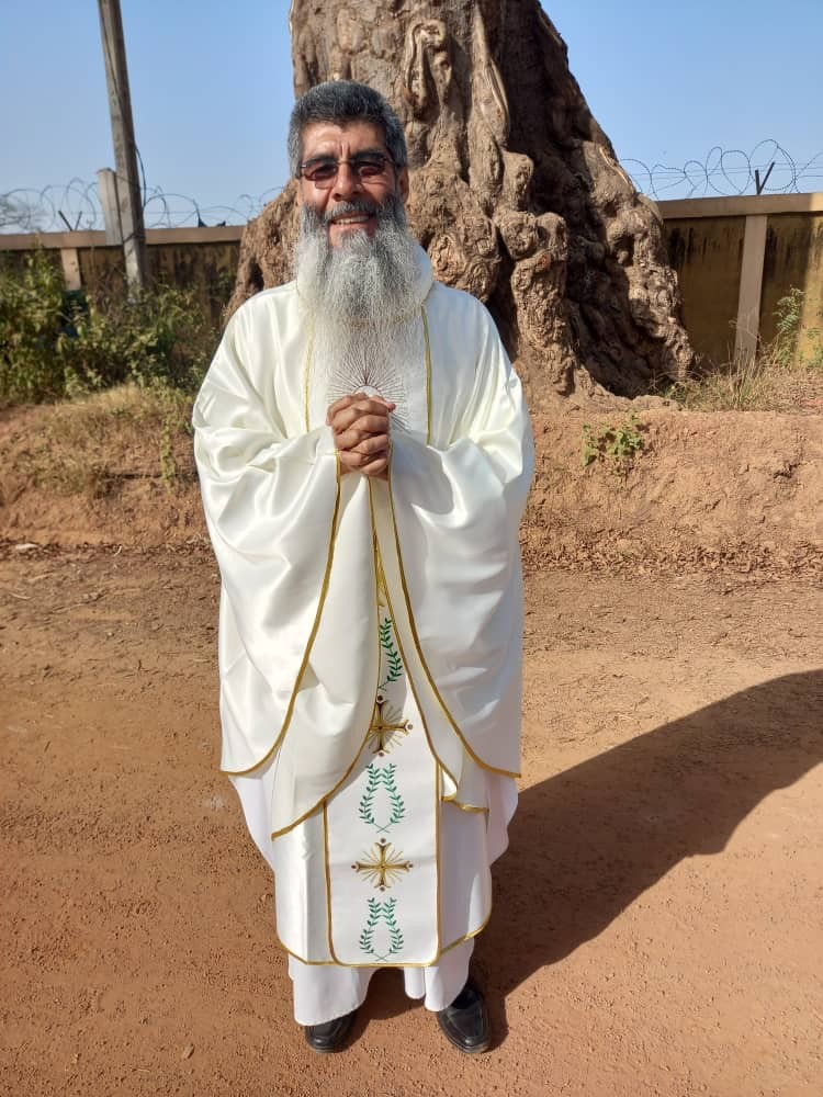 padre Ernesto Vivas Mateus