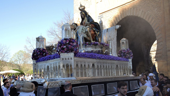 Procesión de Santa María de la Alhambra, en Granada