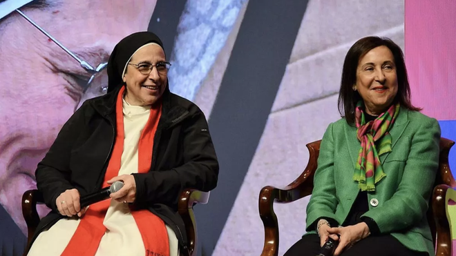 Sor Lucía y Margarita Robles