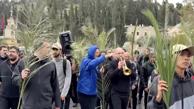 Procesión desde el Monte de los Olivos