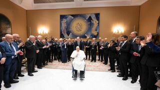 El Papa se reúne con la comunidad del Policlínico Gemelli