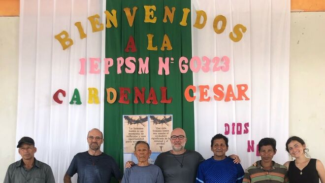 El equipo misionero en la comunidad Libertad