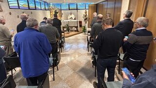 Ser curas hoy a tu  manera: "recibid el Espíritu..."