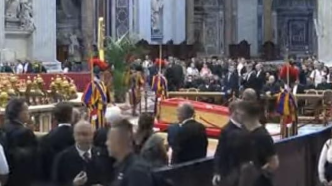 Féretro del Papa Francisco