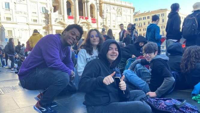 Jóvenes de Salesianos de Macerata, Italia.