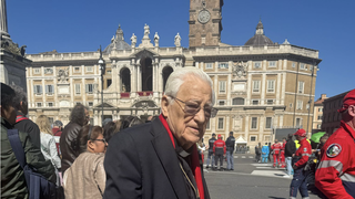 El Padre Ángel y los Lázaros de la tierra despiden a Francisco