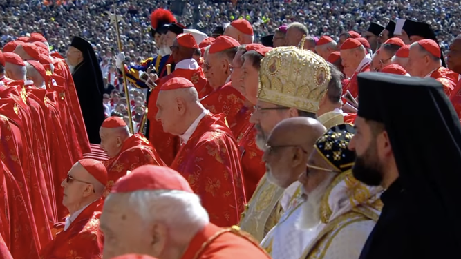 Los cardenales despiden al Papa