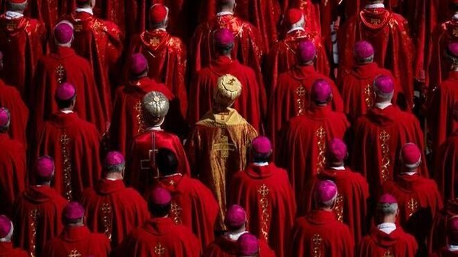¿Me amas...? Ante el próximo pastor universal de la Iglesia