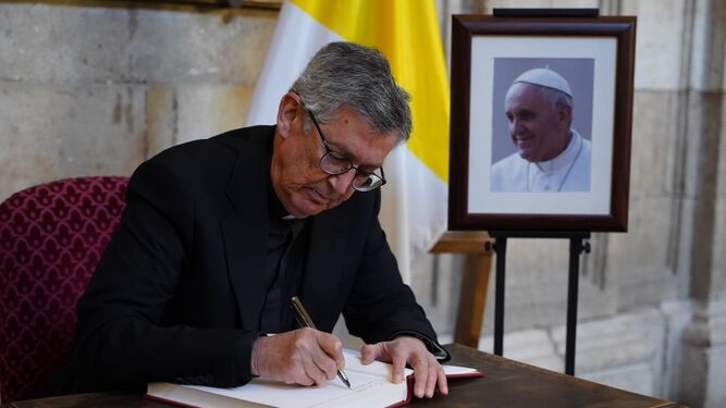 Rector. Libro de condolencias