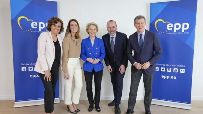 Feijóo y miembros del PPE