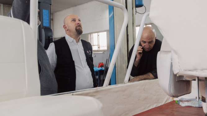 El papamóvil está siendo acondicionado ya por Cáritas Jerusalén