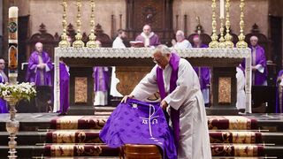 Misa exequial en Valencia por monseñor Escudero