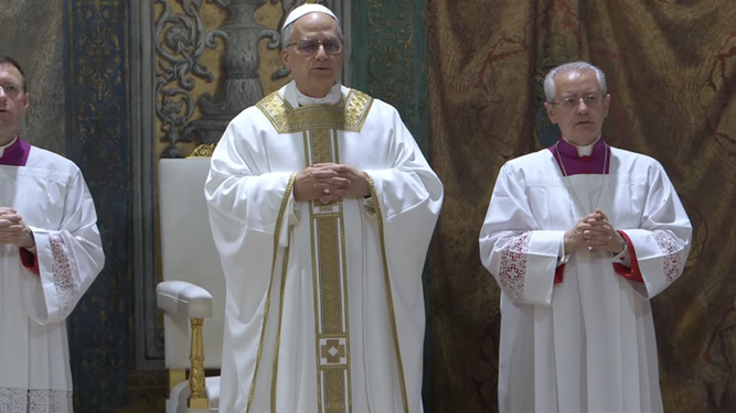 Primera misa de León XIV