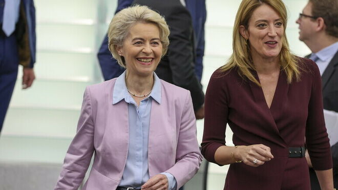 Ursula von der Leyen y Roberta Metsola