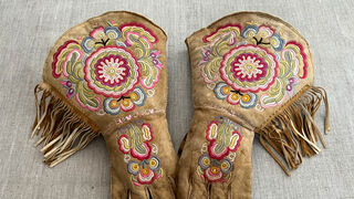 Guanteletes siglo XIX