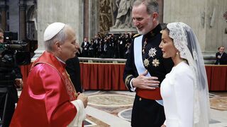Felipe y Letizia, con Prevost