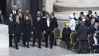 Zelenski, en la plaza de San Pedro