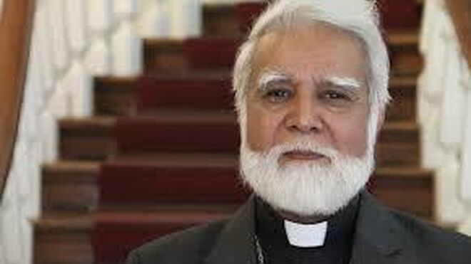 Cardenal Coutts, arzobispo emérito de Karachi, Pakistán.