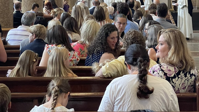 Fieles en una parroquia de la diócesis de Nashville