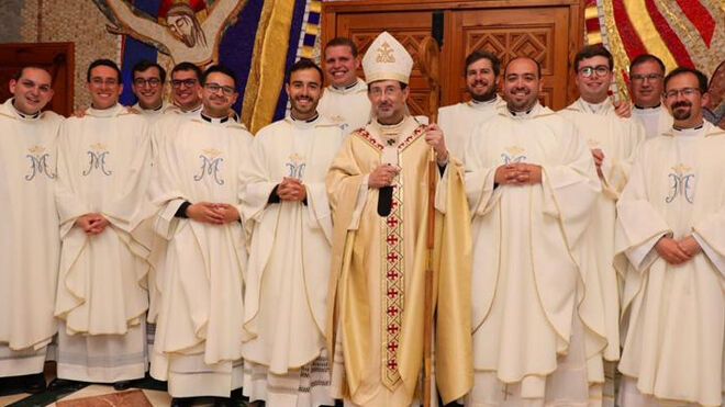 Cobo, a los nuevos sacerdotes de Madrid: "Desde este día os debéis en amor a Jesucristo y a su Iglesia"
