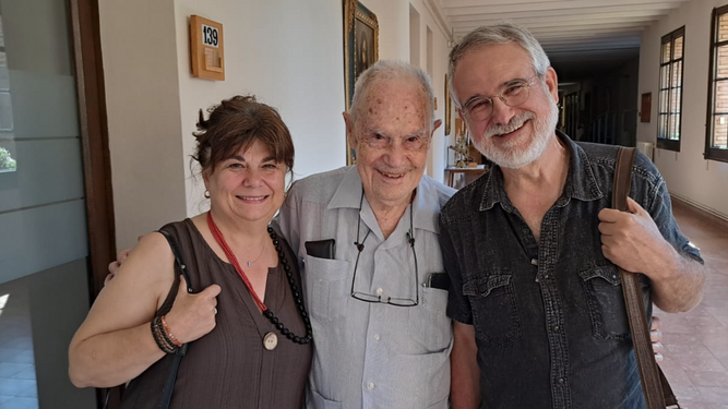 Christina, González Faus y Victorino Pérez