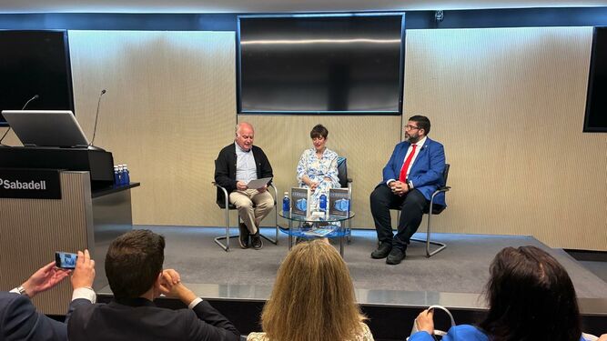 Presentación del libro de Auxi Rueda