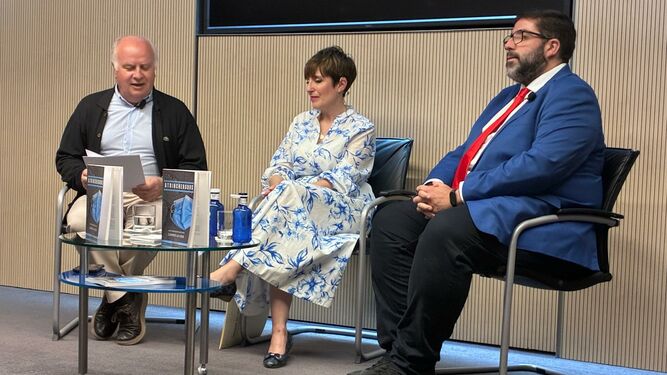Presentación del libro de Auxi Rueda