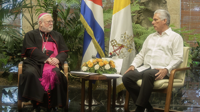 Gallagher, con Díaz Canel, presidente de Cuba