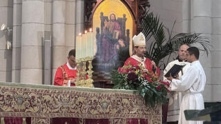 José Cobo celebra Pentecostés