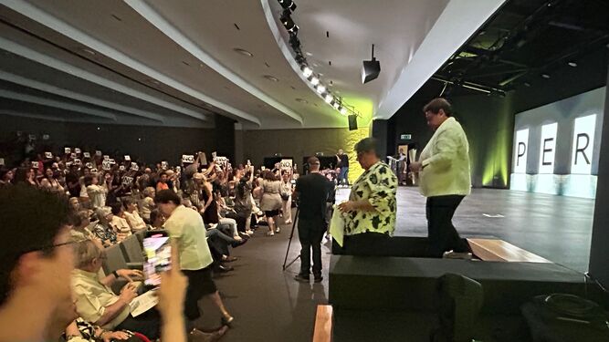 Las religiosas bajan del estardo ante el boicot