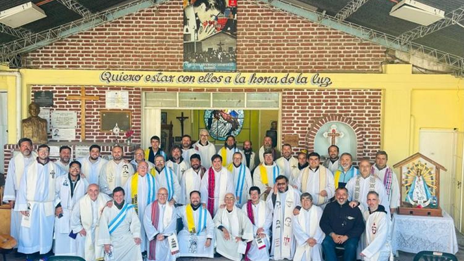 Misa en la parroquia Cristo Obrero