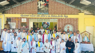 Misa en la parroquia Cristo Obrero