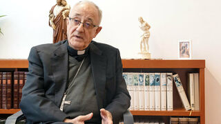 Obispo Salvador Cristau