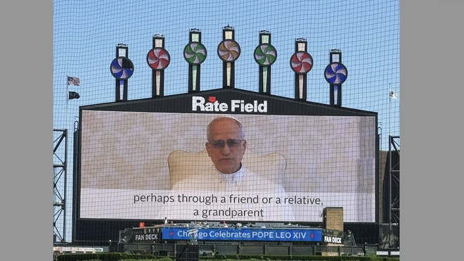 El vídeo del Papa, en el estadio de los White Sox