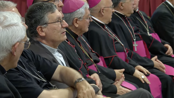 El obispo de Getafe, Ginés García, y su auxiliar, José María Avendaño