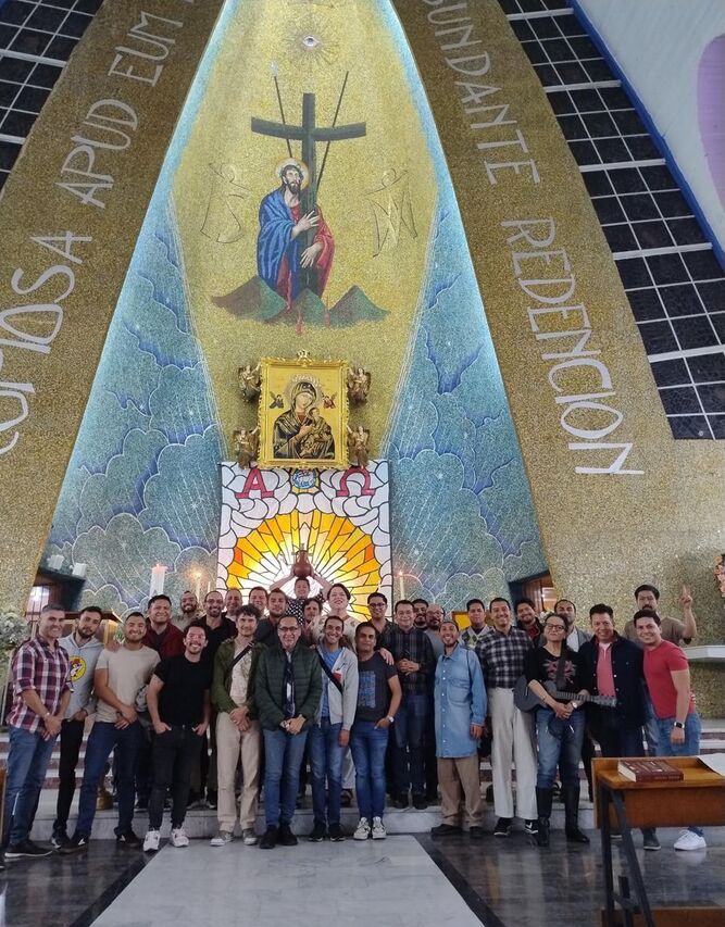 Participantes en las misas por la inclusión