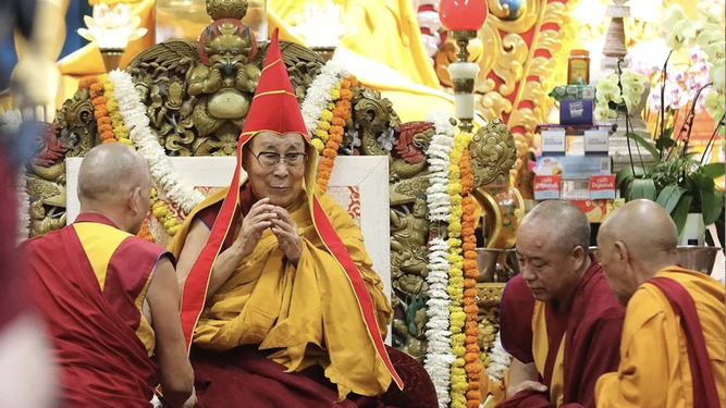 Celebración de los 90 años del Dalai Lama