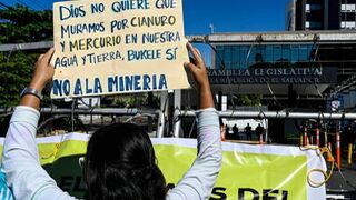 Protestas contra una ley sobre mineria en Ecuador