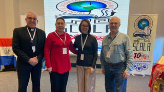 El P. Segura y su equipo la Sociedad de Catequetas Latinoamericanos