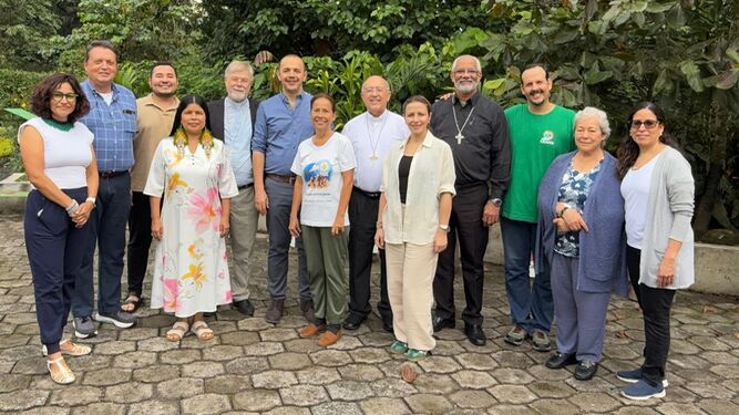 Barreto y otros miembros de la Ceama