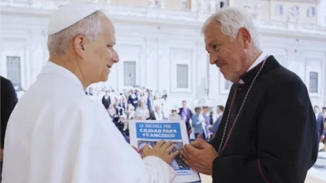 Eduardo García y León XIV