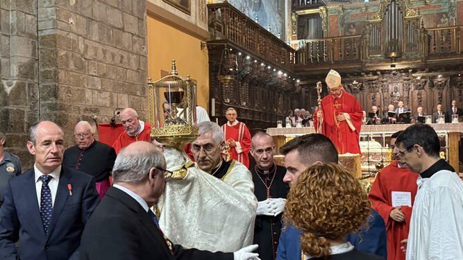 Despedida del Santo Cáliz. Catedral de Jaca