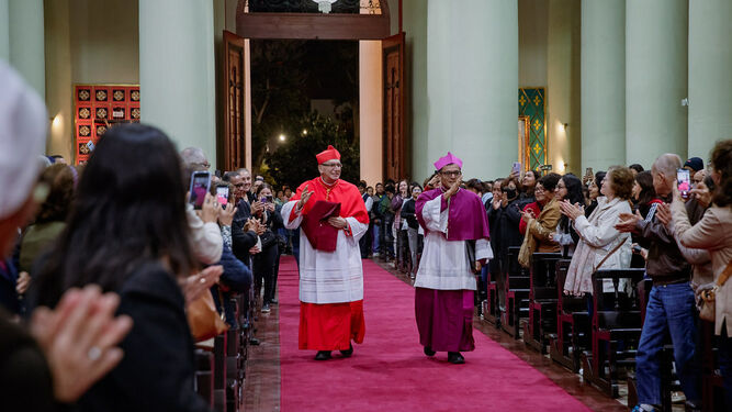 Carlos Castillo, con el obispo de Chiclayo