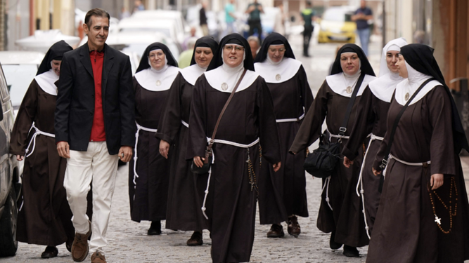 Las esclarisas y el abogado