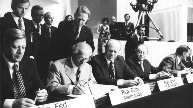 La firma del Acta de Helsinki