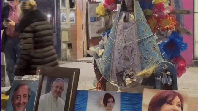Cristina Kirchner, en un altarcito por san Cayetano