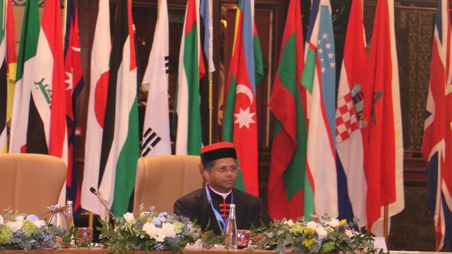 Cardenal George Jacob Koovakad en la cumbre Internacional de Líderes Religiosos en Kuala Lumpur, Malasia