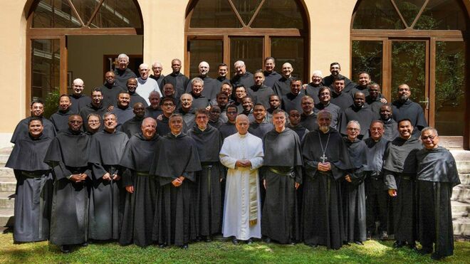 León XIV con los hermanos agustinos