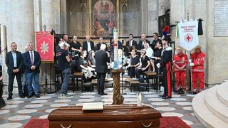 Ceremonia fúnebre de monseñor Nosiglia en la Catedral de Turín