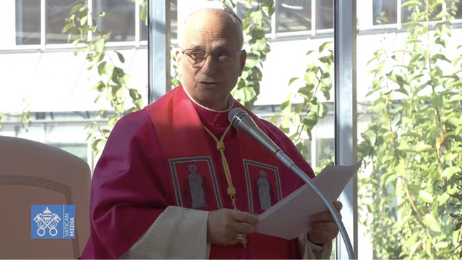León XIV en la ceremonia de bendición del "Borgo Laudato si"